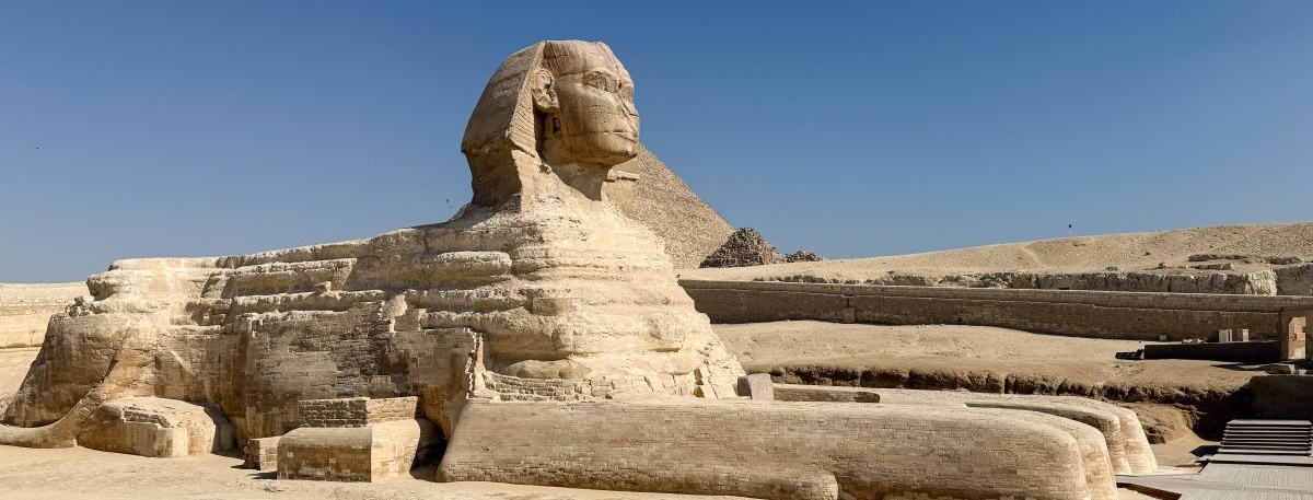 Die berühmte Sphinx auf dem Gizeh-Plateau