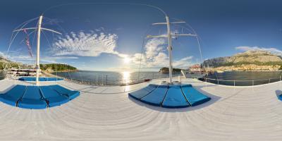 SUNDECK