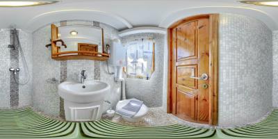 BATHROOM 2