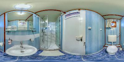 BATHROOM - TRIPLE CABIN