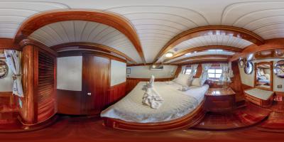 MASTER ROOM