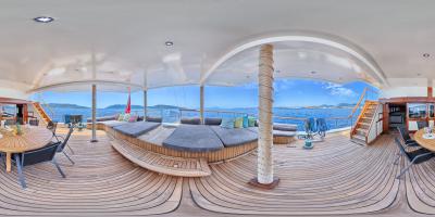 UPPER DECK