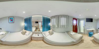 TWIN CABIN UPPER DECK 1