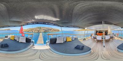 UPPER DECK
